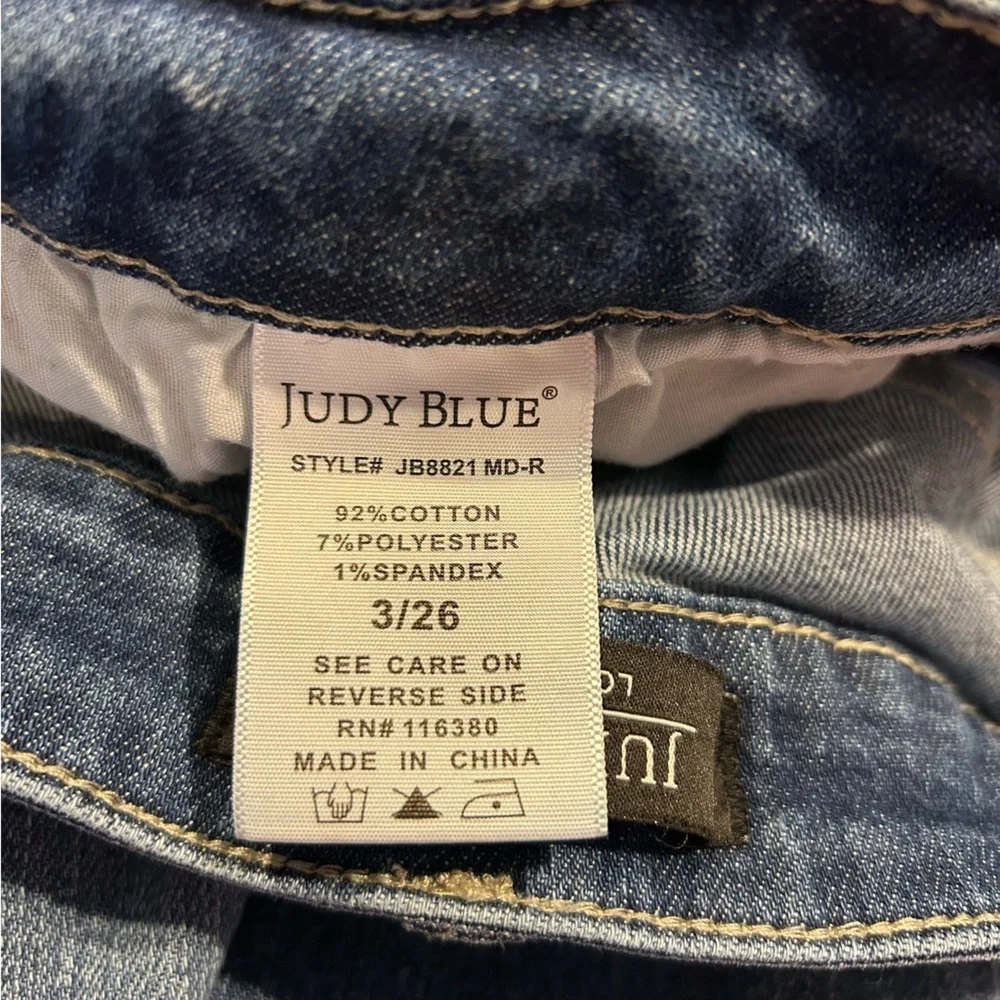 Judy Blue Jeans Womens 3/26 Skinny Fit Blue Denim Distressed Raw‎ Hem